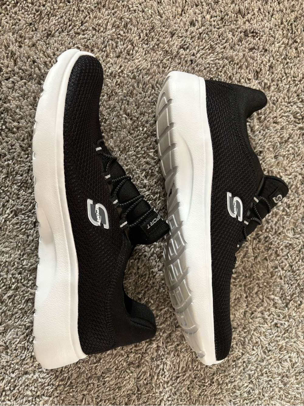 Skechers Sport Memory Foam Black/White Slip-On Athletic Sneakers Womens 10